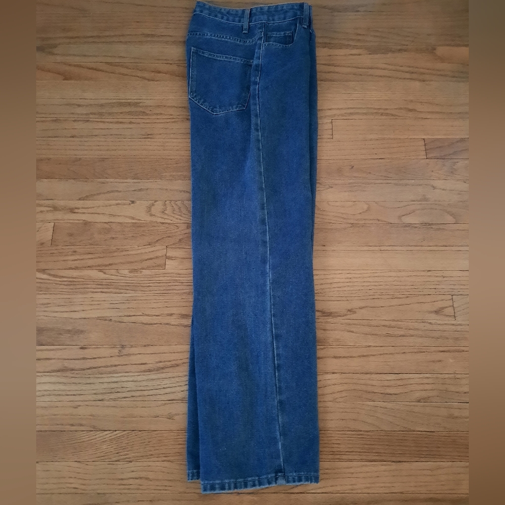 Jeans - Picture 3 of 3